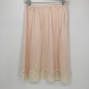 Vintage Vanity Fair Half Slip MEDIUM Blush Pink Floral Lace Trim Fairy